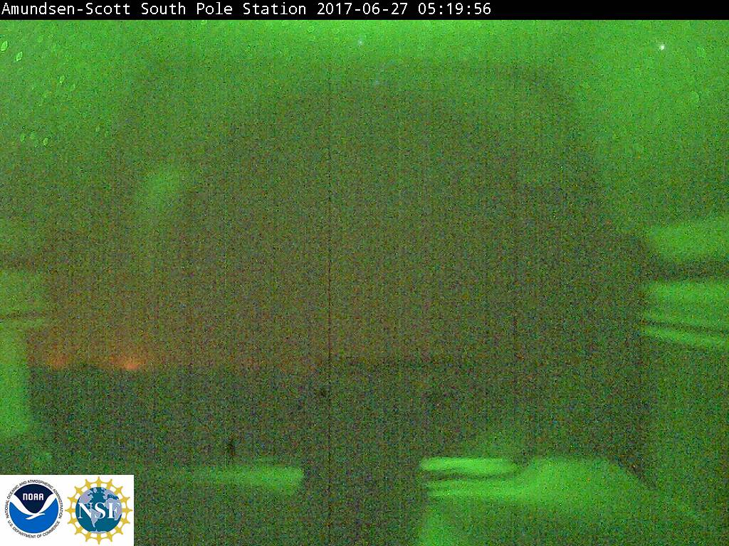 http://www.esrl.noaa.gov/gmd/webdata/spo/webcam/cmdlfullsize.jpg